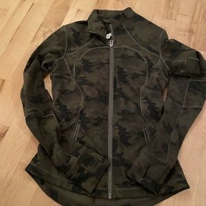 Lulu camo jacket